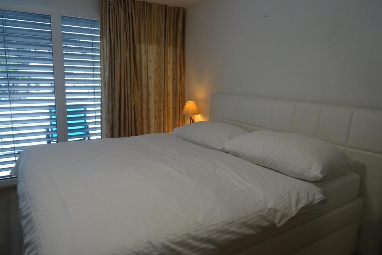 The Golf Apartments อินเทอร์ลาเคน ภายนอก รูปภาพ